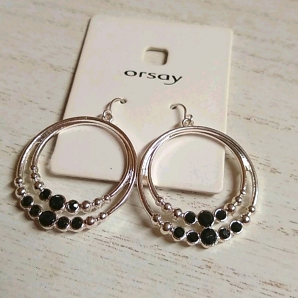 😻 3 For $15 Silver Double Hoops With Black Gems - Picture 3 of 3